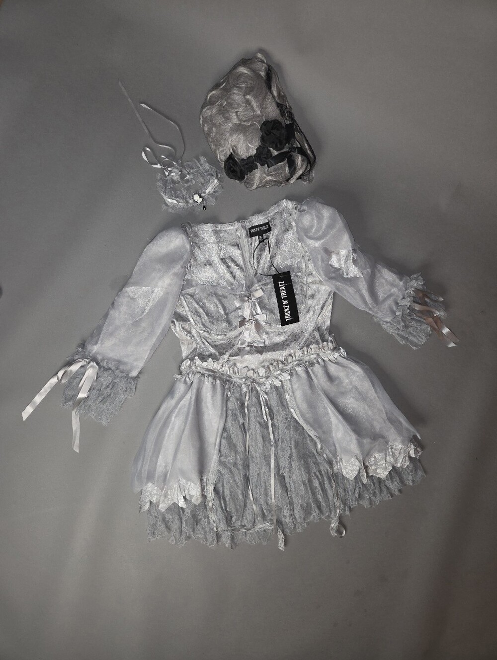 New With Tags Dollskill 3 Piece Renaissance Costume Halloween